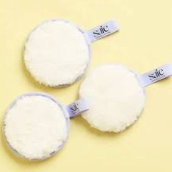 Reusable Beauty Rounds Pads for facial cleansing toning - Picture 1 of 4